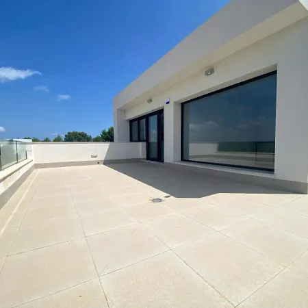 Modern 4 Bed With Pool At Colinas Lc1 Villa