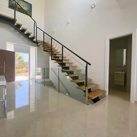 Modern 4 Bed With Pool At Colinas Lc1 * Dehesa de Campoamor (Orihuela Costa)